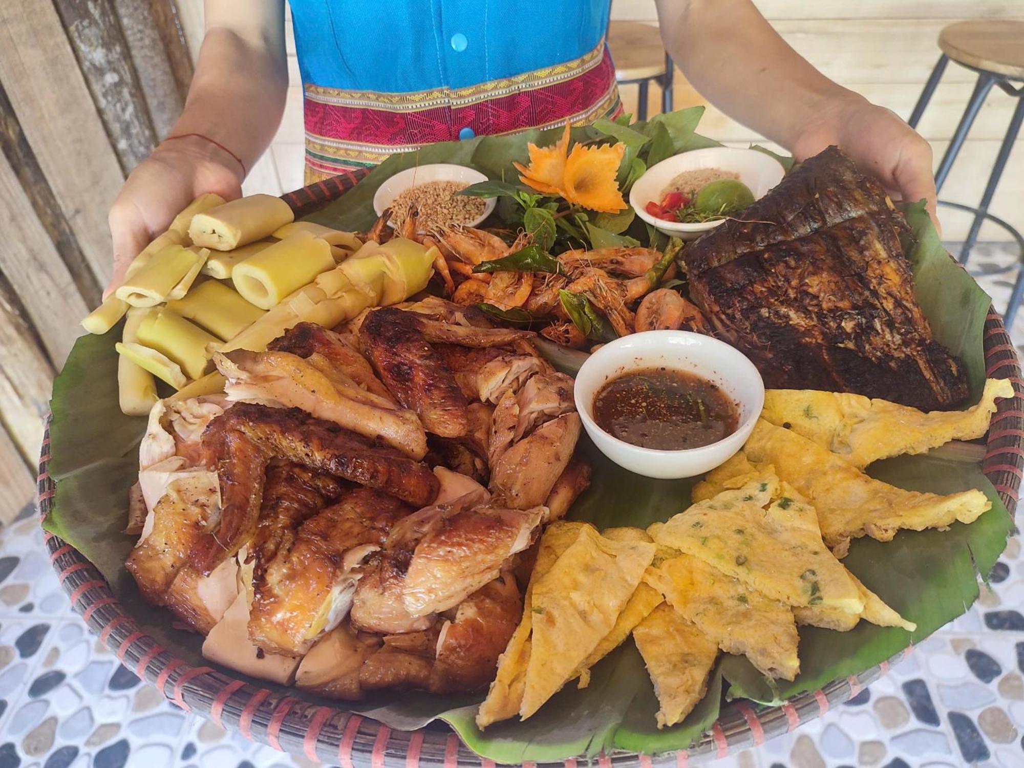 Pu Luong Homestay & Tours Huong Ba Thuoc المظهر الخارجي الصورة